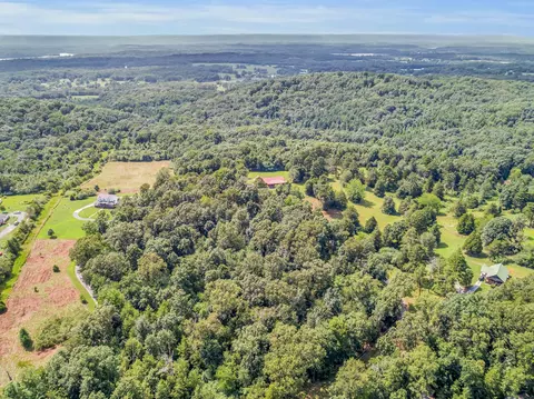 6391 Jared Ln, Harrison, TN 37341 photo 9