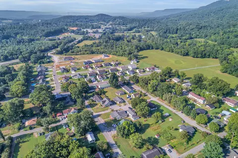 405 W 3rd St, Jasper, TN 37347 photo 18