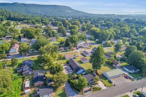 405 W 3rd St, Jasper, TN 37347 photo 13