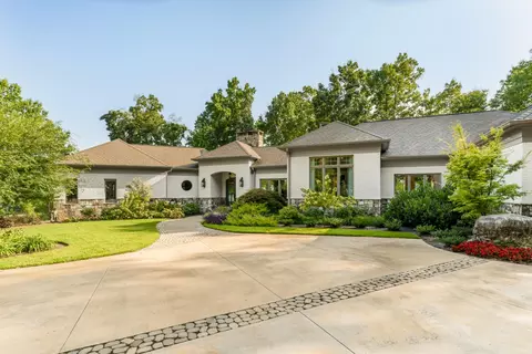 5708 Maple Ln, Harrison, TN 37341 photo 1
