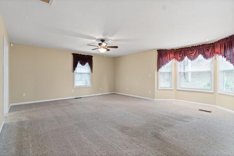 1860 Mcwhorter Rd, Cunningham, TN 37052 photo 10