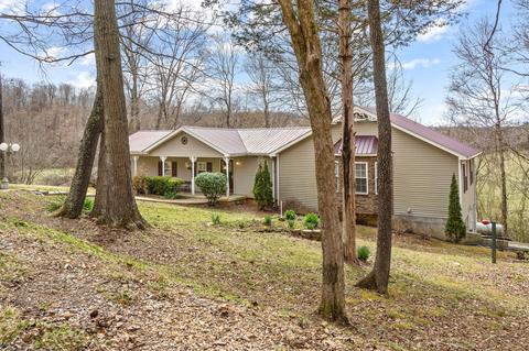 1860 Mcwhorter Rd, Cunningham, TN 37052 photo 7