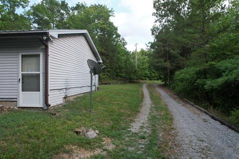 3918 Only Rd, Only, TN 37140 photo 13