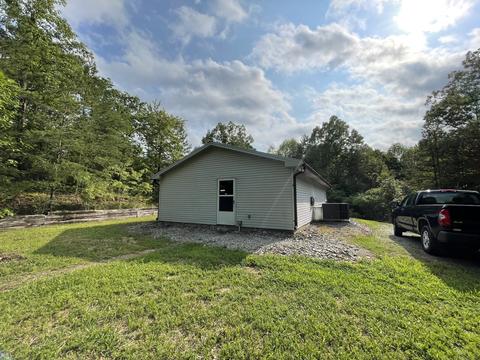 3918 Only Rd, Only, TN 37140 photo 1