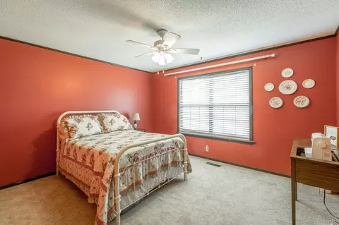 1010 Dugan Loop, Trenton, GA 30752 photo 12