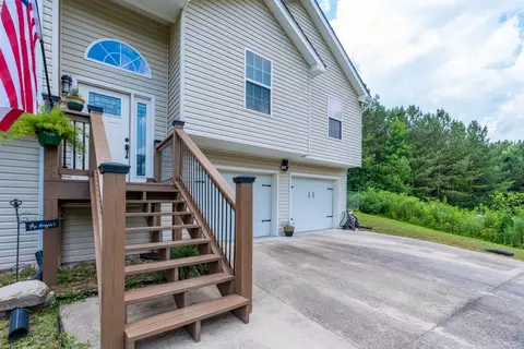 482 Pinewood Dr, Rock Spring, GA 30739 photo 5