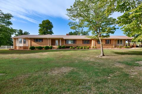 27560 Shannon Rd, Ardmore, AL 35739