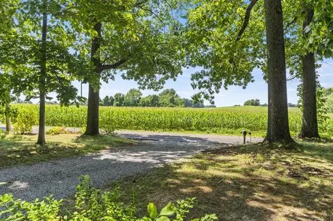 3764 Dot Rd, Springfield, TN 37172 photo 12