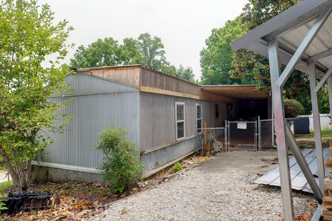 934 Pack Rd, White Bluff, TN 37187 photo 3