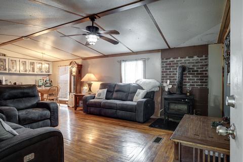 934 Pack Rd, White Bluff, TN 37187 photo 6