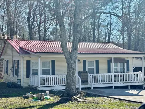 2730 Jerome Dr, Dalton, GA 30721 photo 2