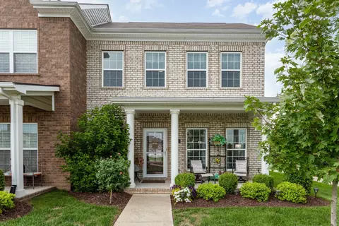 110 Chard Ln, Spring Hill, TN 37174 photo 1