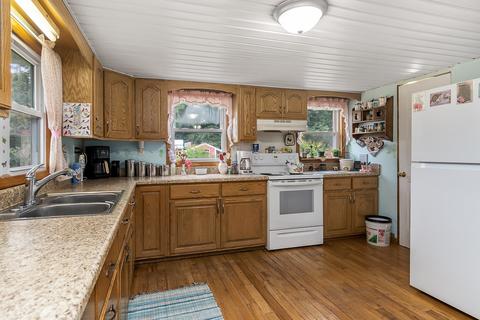 1482 E Bethlehem Rd E, Doyle, TN 38559 photo 5