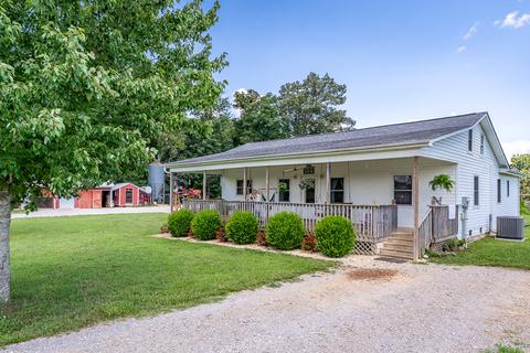 1482 E Bethlehem Rd E, Doyle, TN 38559 photo 1