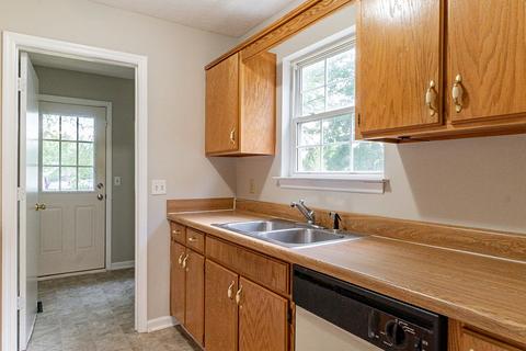 100 Brookside Pt, Springfield, TN 37172 photo 8