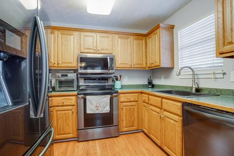 216 Brady Dr, Dickson, TN 37055 photo 5