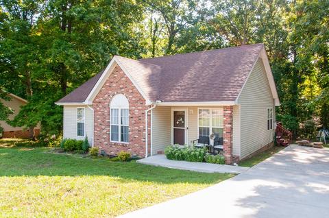 111 Sherron Dr S, Dickson, TN 37055 photo 1