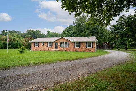 2015 Wolfe Rd, White Bluff, TN 37187 photo 2