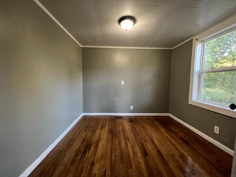 405 2nd St N, Decherd, TN 37324 photo 5