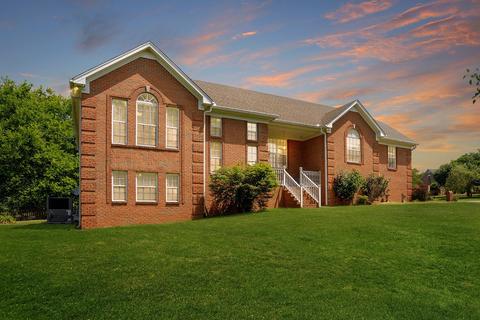 1002 Lorilei Ln, Springfield, TN 37172 photo 1