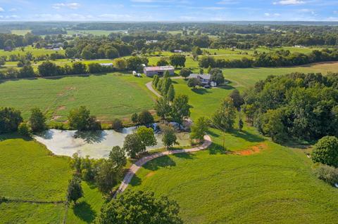 9035 New Chapel Rd, Springfield, TN 37172 photo 1