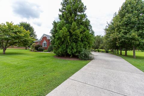 322 Bryant Ln, Normandy, TN 37360 photo 3