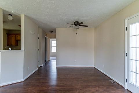1007 Shadowbrook Dr, Greenbrier, TN 37073 photo 11