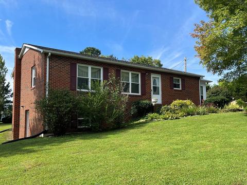 5389 Walnut Rd, Baxter, TN 38544 photo 3