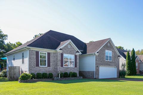 1740 Shane Dr, Spring Hill, TN 37174 photo 2
