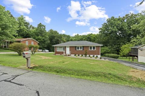 115 Alsup Dr, Springfield, TN 37172 photo 1