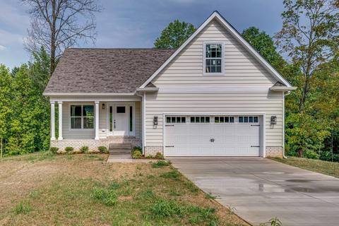 226 Stephen St, Dickson, TN 37055 photo 1