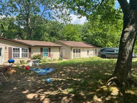 574 Murrell Rd, Dickson, TN 37055 photo 4