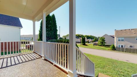 2284 Dewey Dr, Spring Hill, TN 37174 photo 5