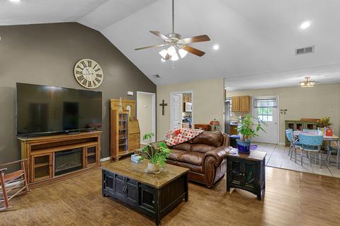 1070 Dennis Latham Rd, Beech Bluff, TN 38313 photo 6