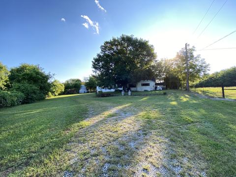 4192 Us 41, Pelham, TN 37366 photo 1