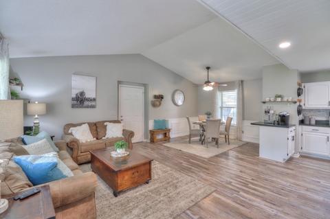 617 Morris Dr, Murfreesboro, TN 37130 photo 4