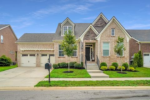 718 Beamon Dr, Franklin, TN 37064 photo 1