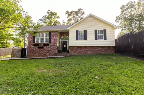 142 Sherron Dr, Dickson, TN 37055 photo 2