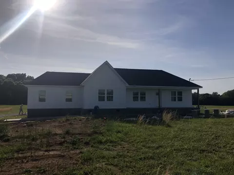 1313 Halls Mill Rd, Unionville, TN 37180