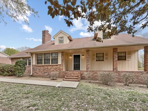 118 Sam Davis Dr, Springfield, TN 37172 photo 3
