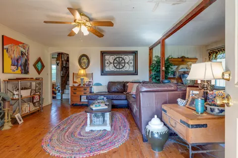 2201 Nubbin Ridge Rd, Dickson, TN 37055 photo 5