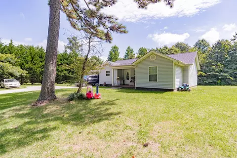 71 Kristopher Ln, Ringgold, GA 30736 photo 1
