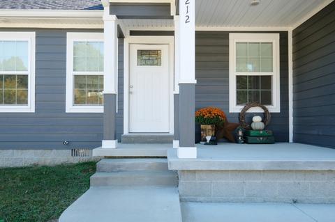 212 Diane Loop, White Bluff, TN 37187 photo 2