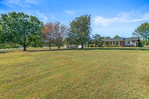 811 E Campbell Rd, Madison, TN 37115 photo 3