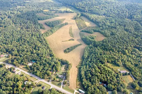 680 The Trce, Dover, TN 37058 photo 12