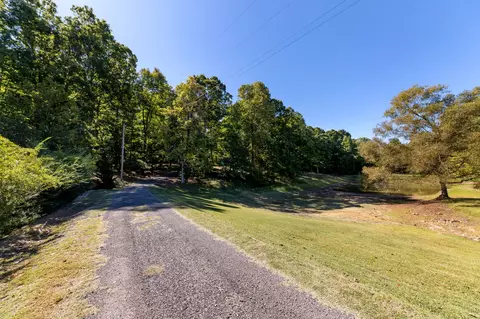 634 Murrell Rd, Dickson, TN 37055 photo 6