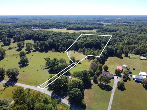 634 Murrell Rd, Dickson, TN 37055 photo 3