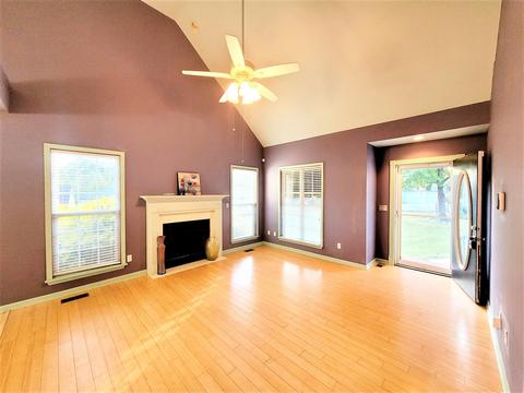 511 Hunter Ct, White Bluff, TN 37187 photo 3