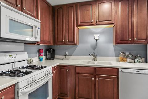 208 Johnstone Dr, Dickson, TN 37055 photo 8