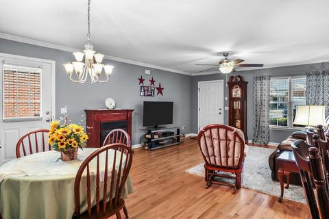 208 Johnstone Dr, Dickson, TN 37055 photo 4